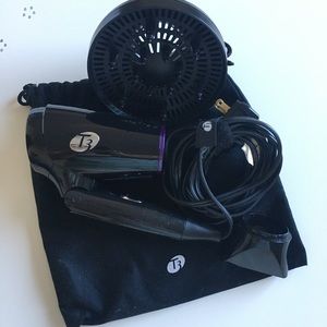 T3 Featherweight Compact Folding Hair Dryer